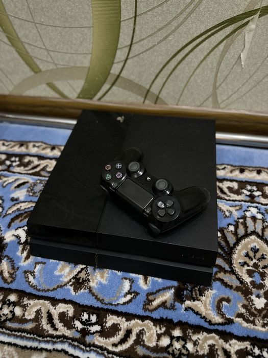 PlayStation 4 Fat
