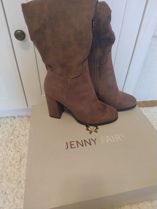 Vand cizme lungi cu toc patrat, marimea 39