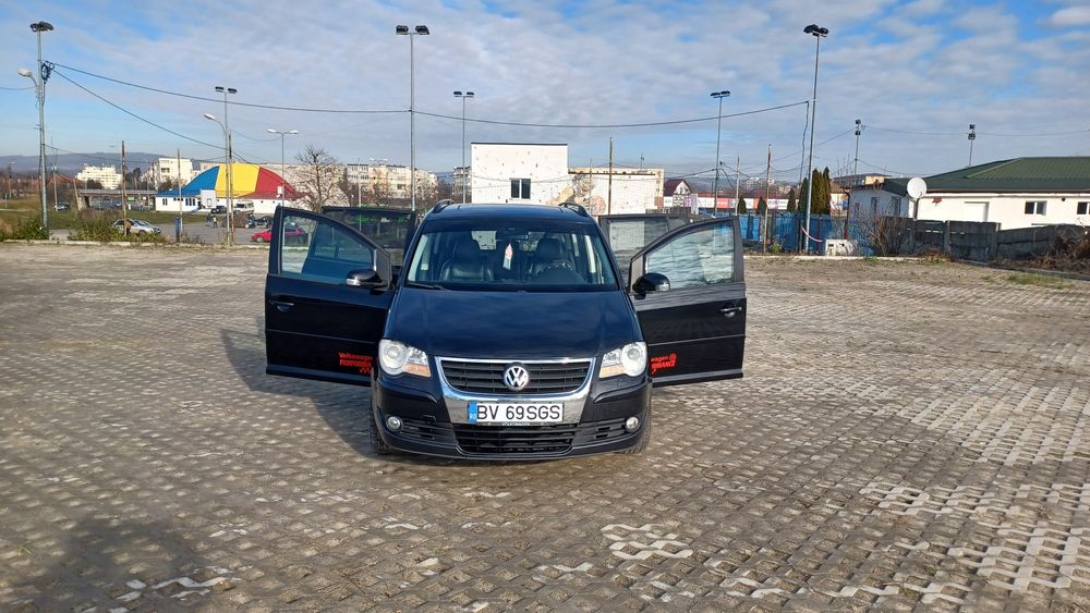 De vânzare  Volkswagen Touran