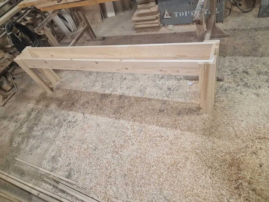 Хранилка за животни от дърво овце,кози