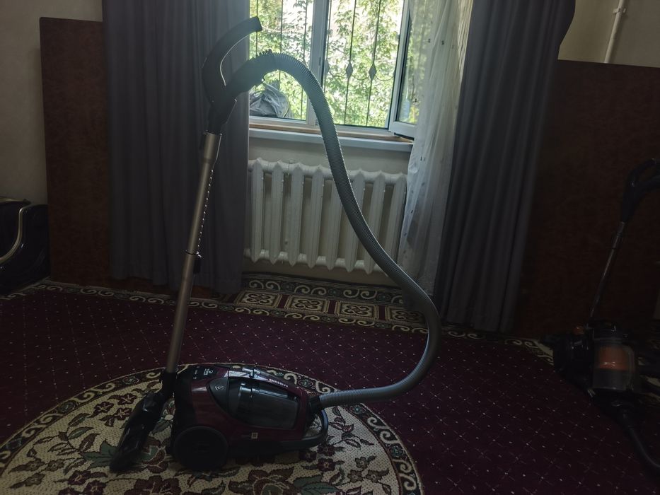 Пелесос Самсунг ишлиди