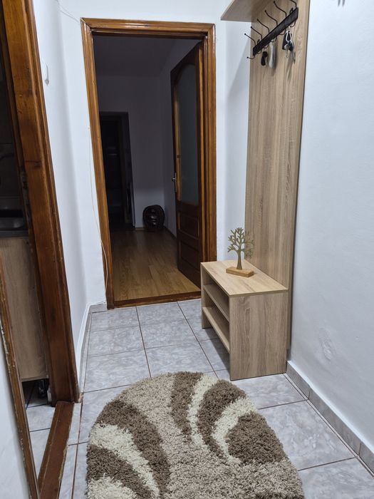 Apartament 2 camere de inchiriat