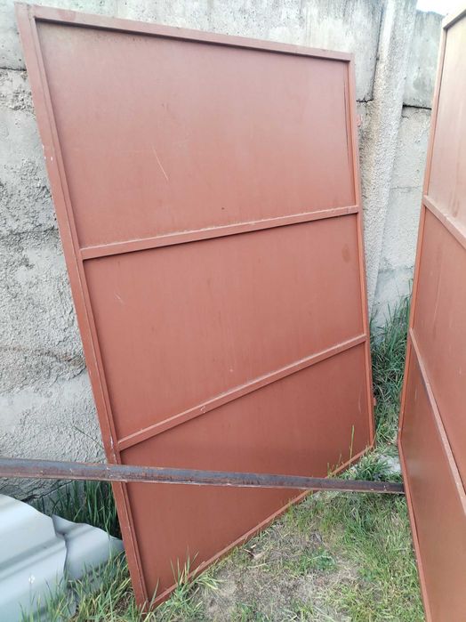 Poarta de fier din doua bucăți 2,8 m
