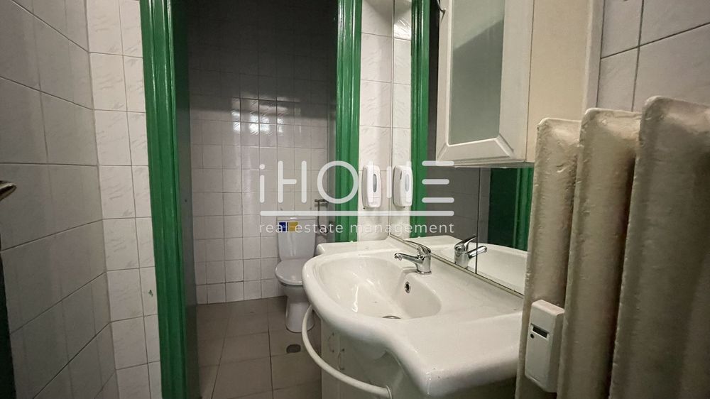 Дава се под наем Офис в София, Център - 1430 кв.м за 10010 € - Снимка #8