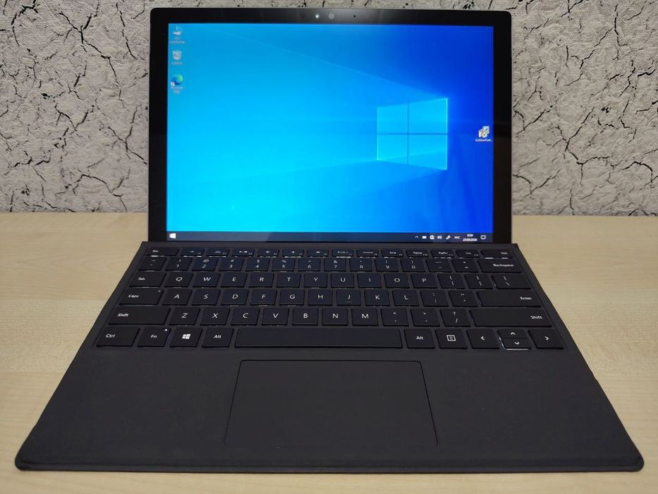 Microsoft SURFACE 2-in-1 Pro4 12,3"2K Touch/Core i7-6th/8GB/256GB NVMe