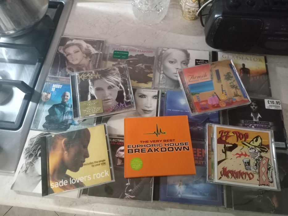 CD диски с музыкой