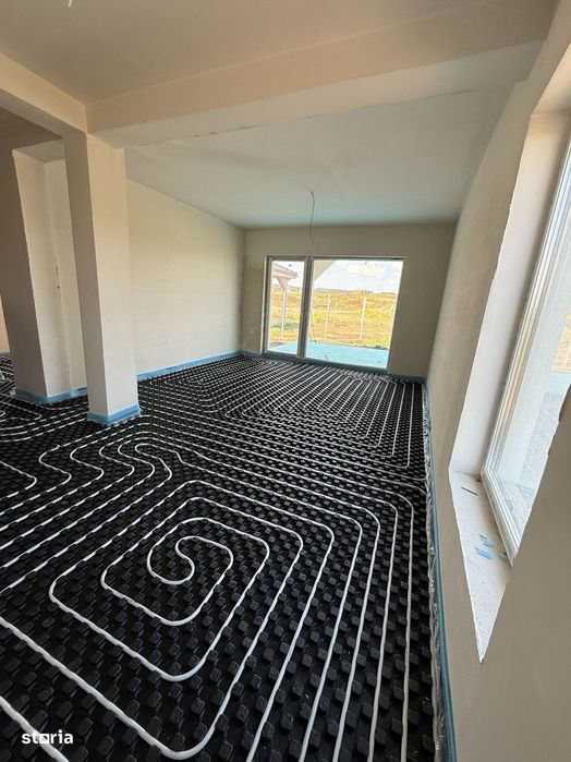 Casa Duplex cu pereti dublii, teren 300 mp - gard executat + Parcari
