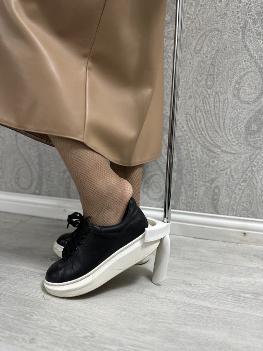 Универсальная ложка для обуви