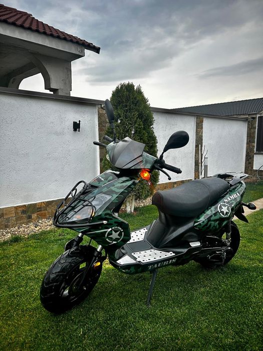 Vând scuter Tauris Samba 50 cm