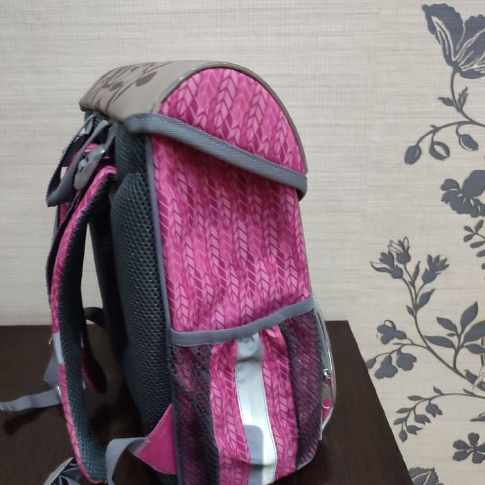 Продам школьный рюкзак