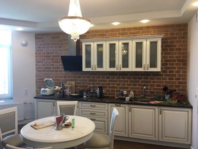 Декоративная плитка- Кабанчик