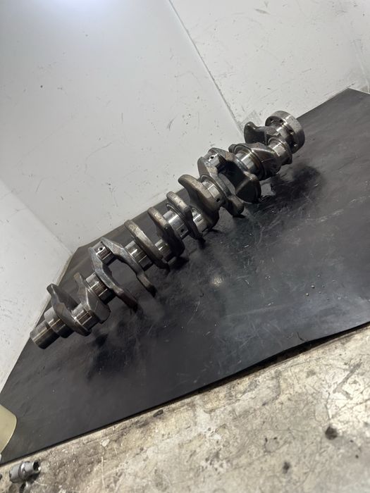 Vibrochen arbore cotit BMW Seria 5 E60 E61 530d 218cp 3.0 diesel