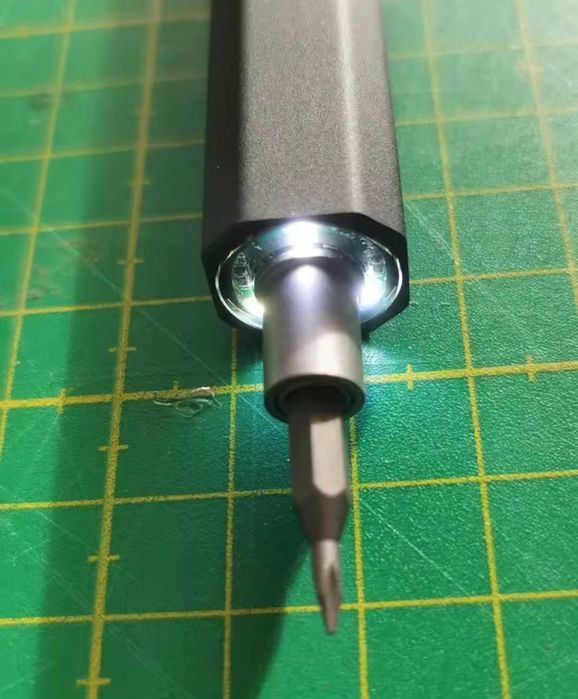 Șurubelnița telefon/laptop/ceas micro electrica