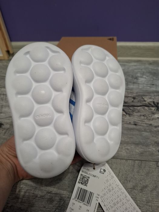 Детски маратонки Adidas Bubble, 24 номер