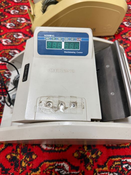 Счетчик банкнот Weirong WJD-HKWR2108D (с детекцией UV / SIZE)