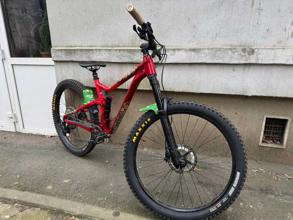 Bicicleta Enduro Merida ONE-FORTY 800 2020