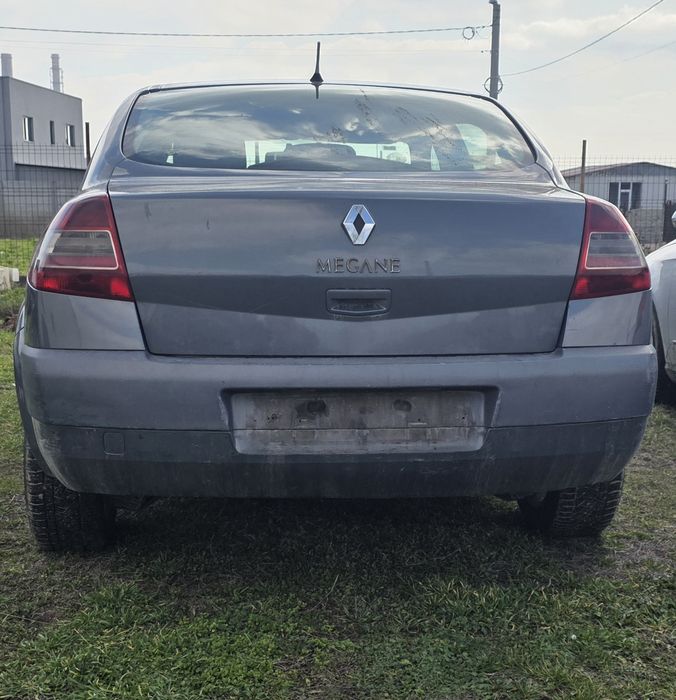 Dezmembrez Renault Megane 2 1.5 dci euro 4