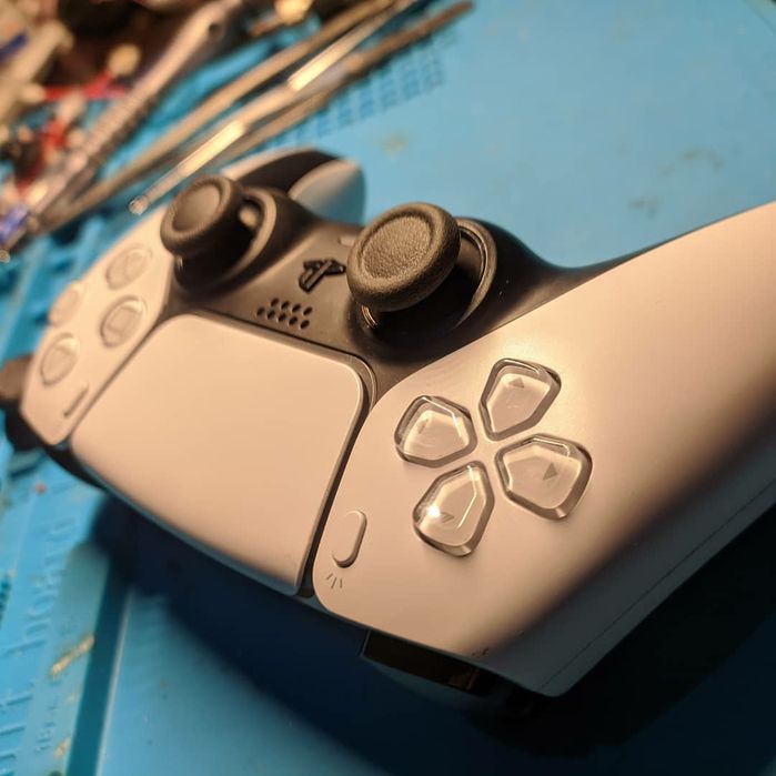 Ремонт джойстиков PS5 и xbox