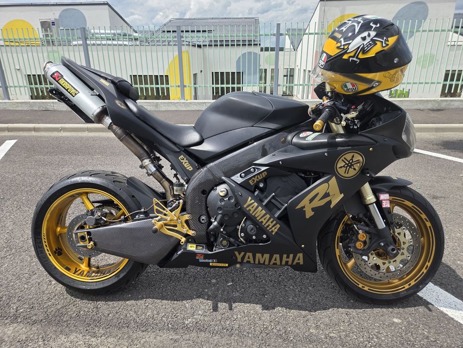 Yamaha R1 Rn12 2005
