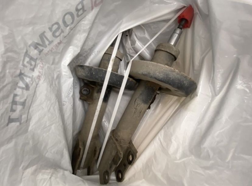 Стойки на Зафиру