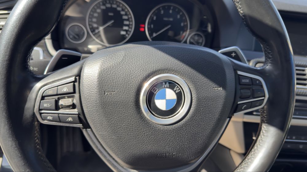 Vând BMW F10 535i RWD