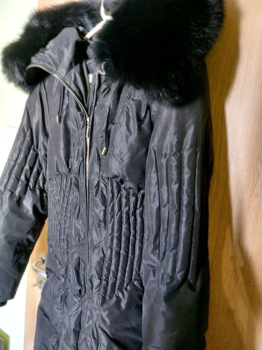 Дамско,дълго яке, с качулка, с естествен  косъм, XL