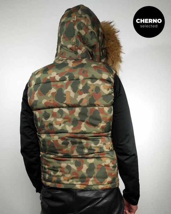 Камуфлажен елек с качулка ALPHA INDUSTRIES Camouflage Field Vest - L•M