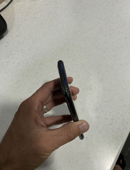 iPhone 11 Pro зор