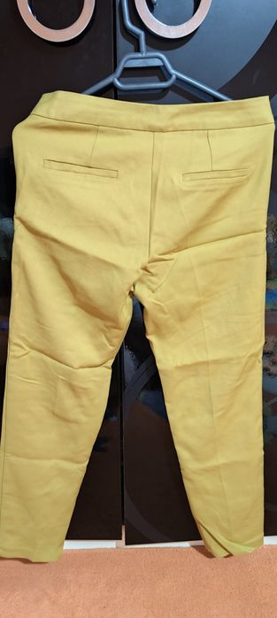 Vând pantaloni Karol S/M