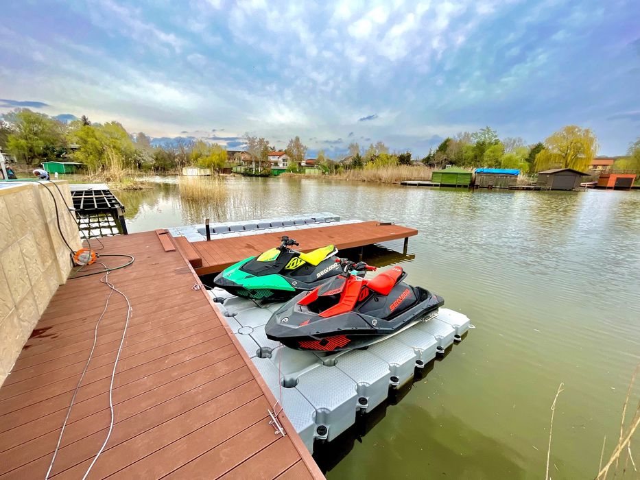 Ponton plutitor modular pentru skijet seadoo