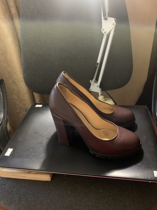 Продам туфли кожаные