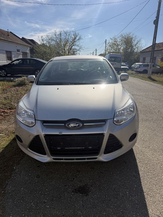 FORD Focus 2013 — imagine 1
