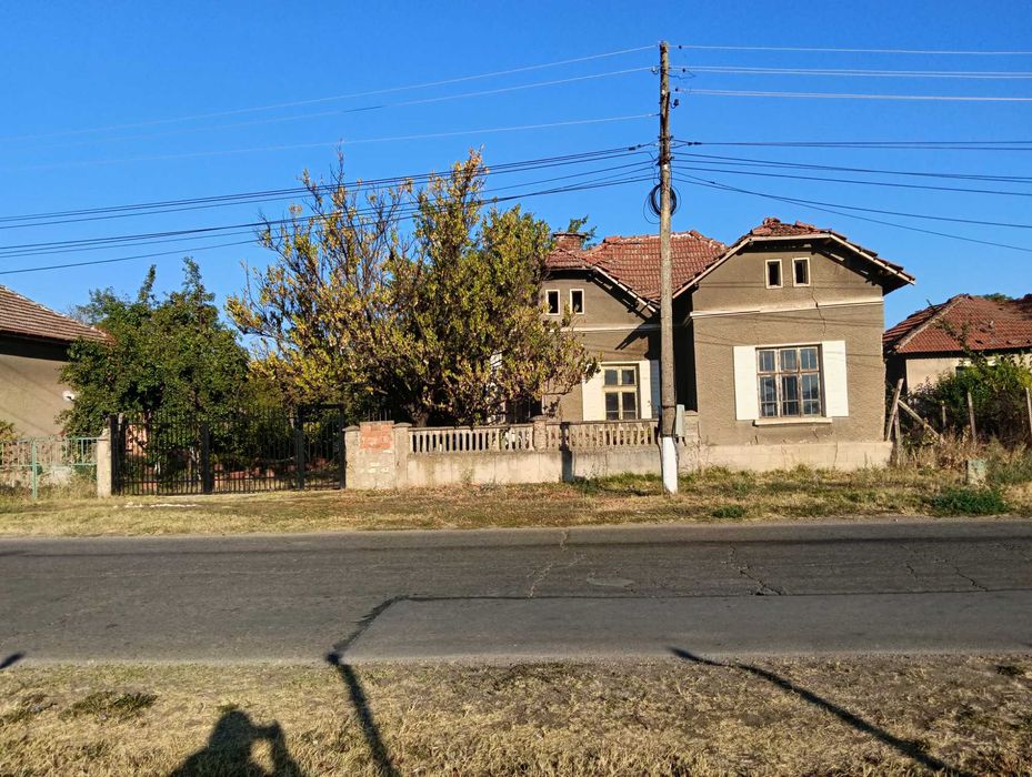 Продавам къща къща в с.Сталийска махала