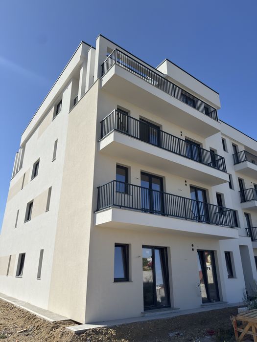 Apartamente de vanzare!!