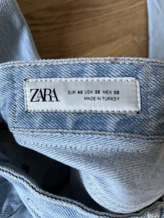 Blugi Zara albastri deschisi