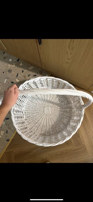 Плетенная корзина