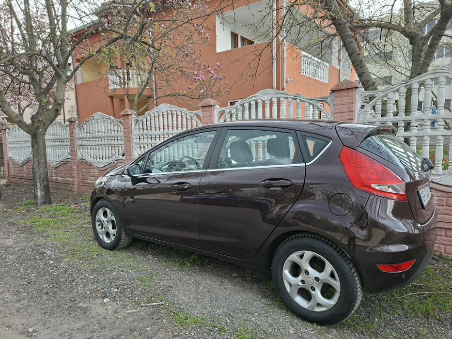 Ford Fiesta 1.4 Benzină