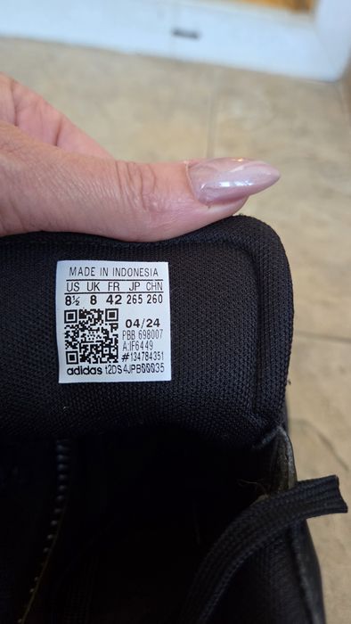 Under Armour 38н-25см Адидас 42н и  36н -22см