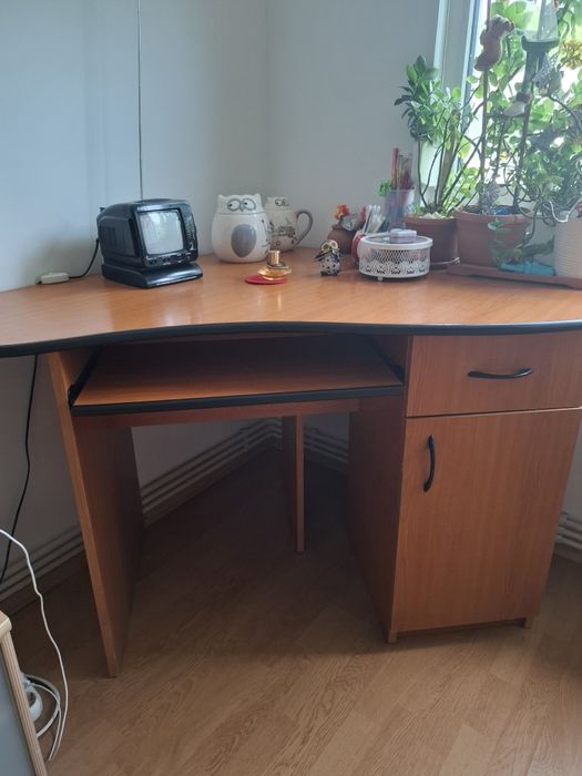 Birou de colt cu sertar și dulap