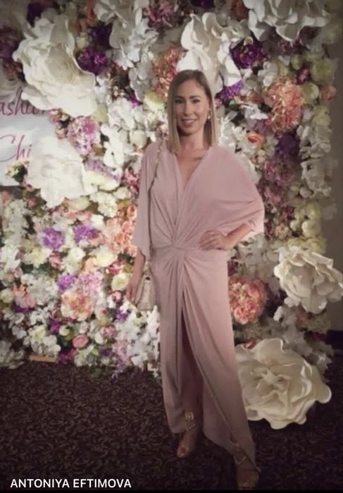 Дълга розова блестяща рокля S размер