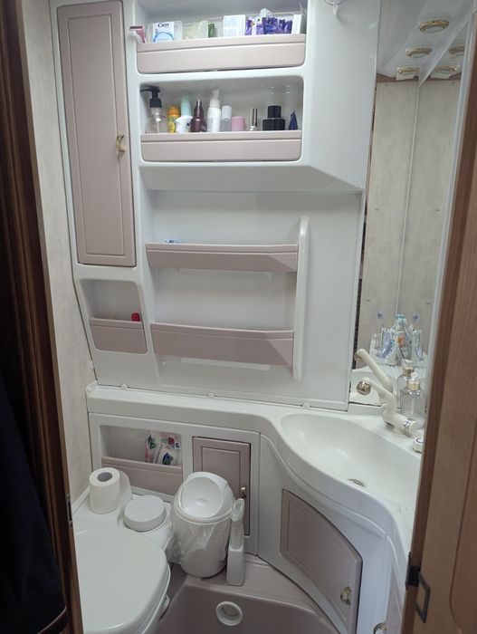 Vand TABBERT Comtesse 560 impecabilă cu cort Isabella extra large