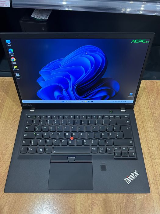 Като нов! Лаптоп Lenovo X1 Carbon i7/16GB RAM/512GB с 3 мес. гаранция!