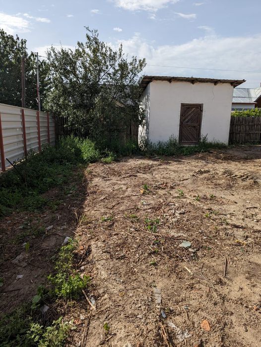 Casa + Spatiu Comercial + Subsol | 480mp Utili | Teren 1000mp | Locatie la strada principala | Campineanca
