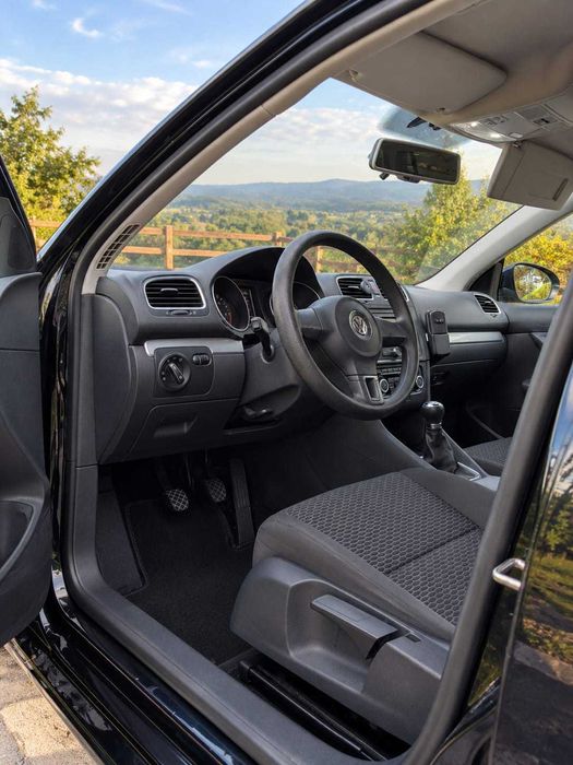 VOLKSWAGEN Golf 2011 — imagine 3