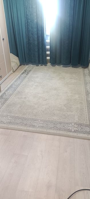 Продам коврики б/у