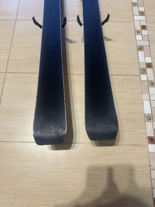 Schiuri dama volkl essenza