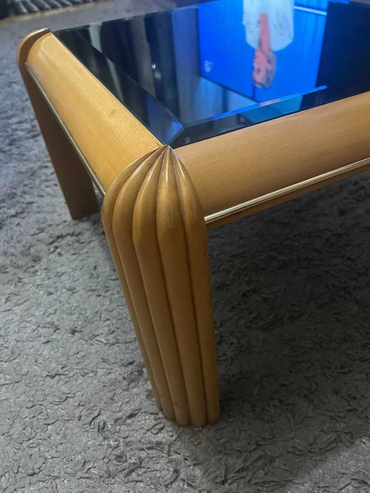 Стилна масичка масив