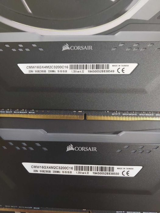 16GB 3200Mhz CL16 - DDR4 рам памет