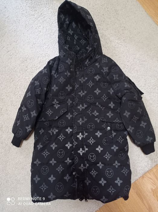 Продам теплые куртки и пуховики