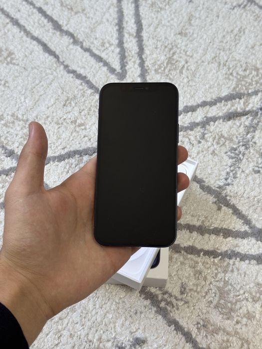 iPhone 12 128гб в отличном состоянии